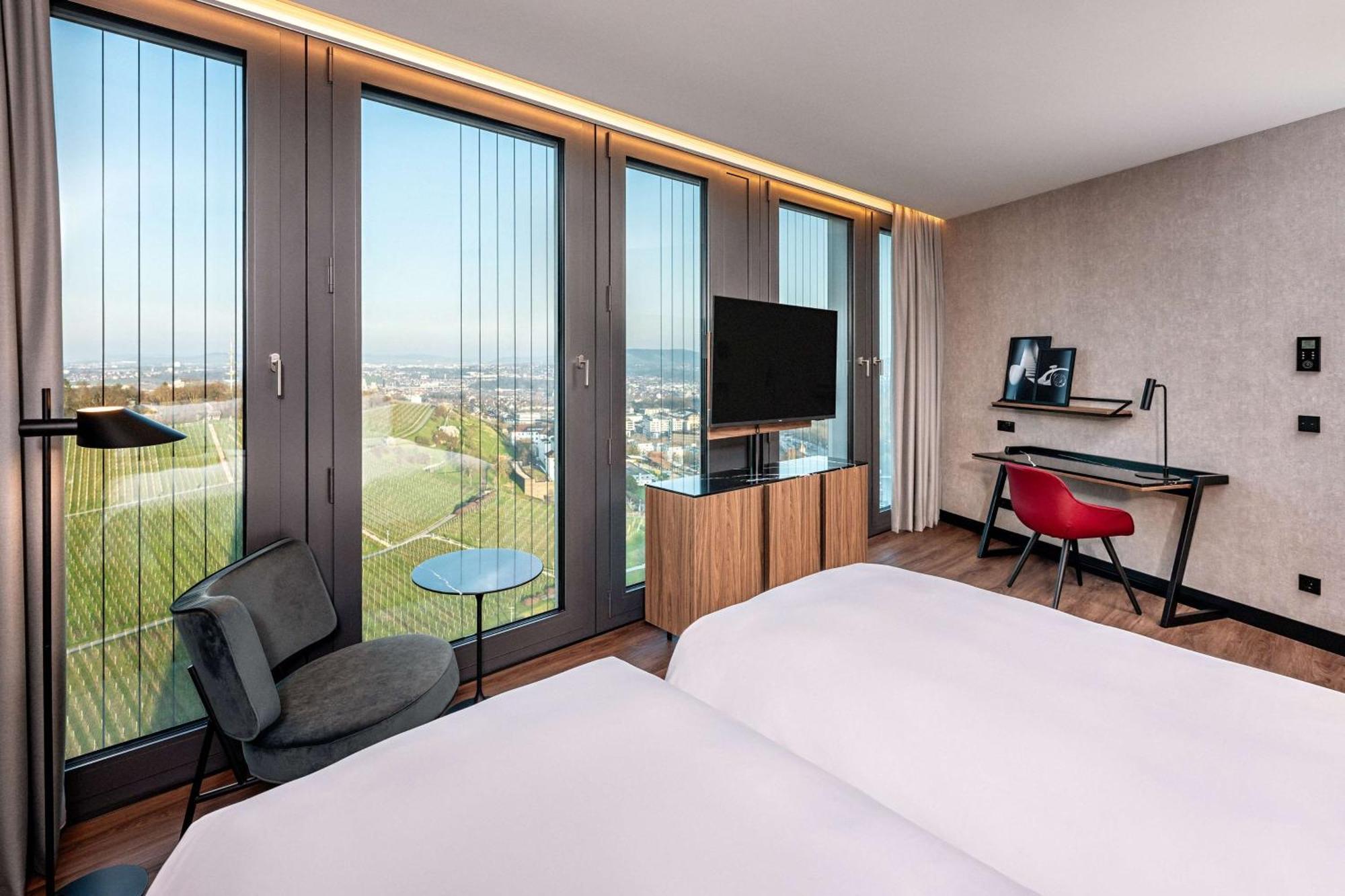Radisson Blu Hotel At Porsche Design Tower Stuttgart Exterior photo